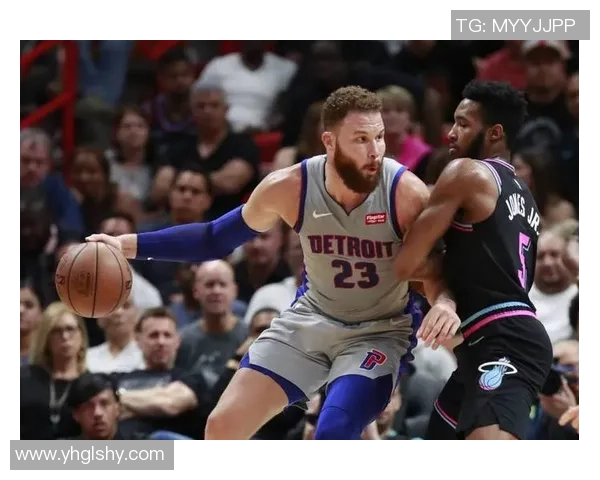 足球明星薪水的来源与背后商业模式解析